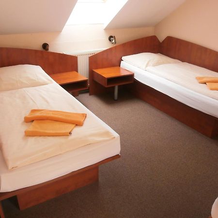 Hotel Flora Bešeňová 외부 사진