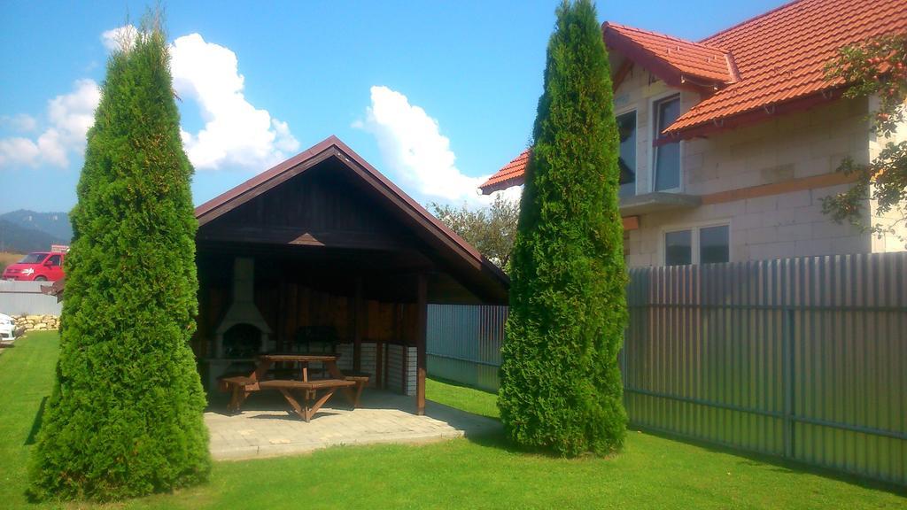 Hotel Flora Bešeňová 외부 사진
